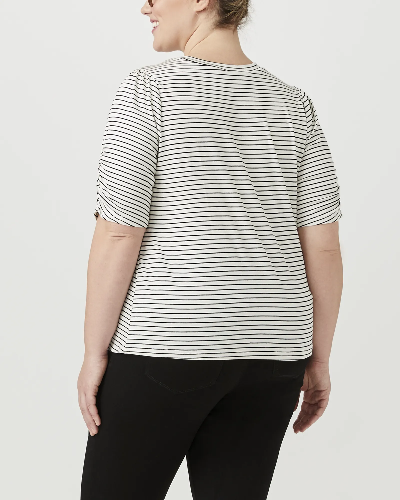 Alba Ruched-Sleeve Tee | Black / White