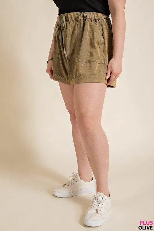 Mineral Wash Shorts // curvy
