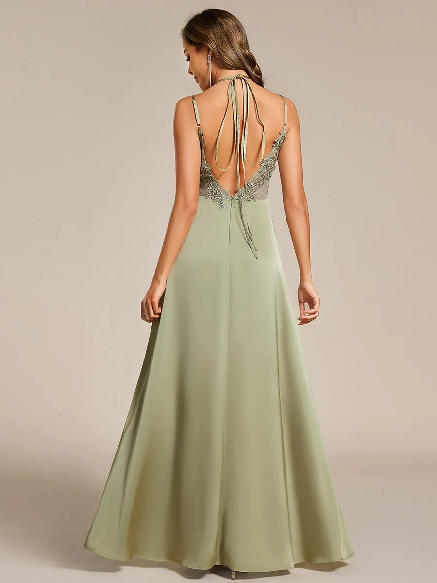 Romantic Frenulum knotting Halter Neckline Bridesmaid Dresses