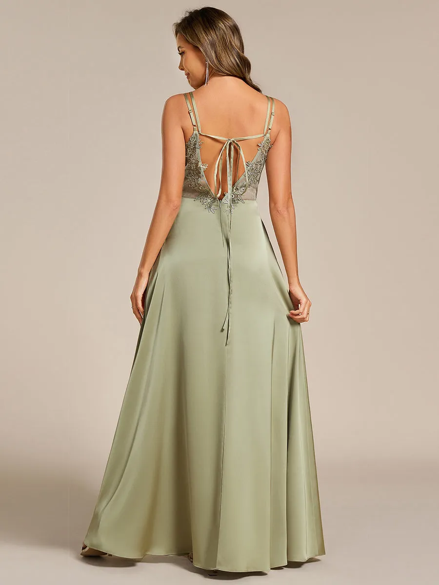 Romantic Frenulum knotting Halter Neckline Bridesmaid Dresses